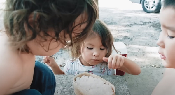 パトンアキコの子どもたち